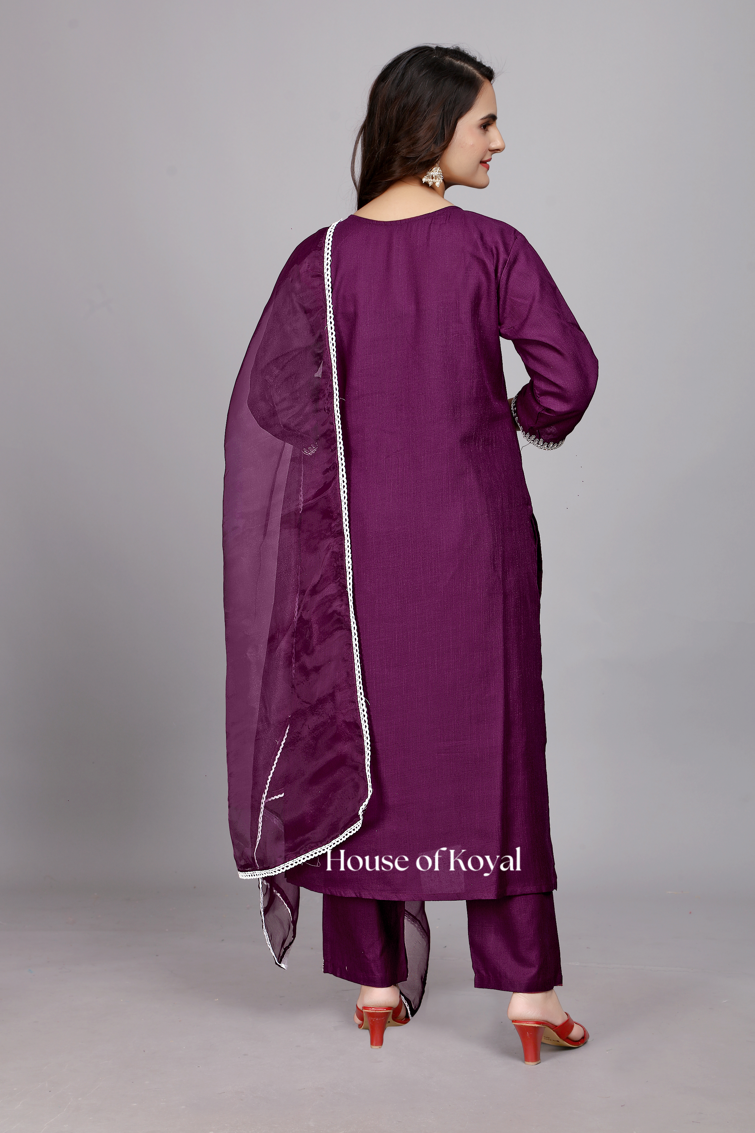 Ruhani Maroon Embroidered Kurti