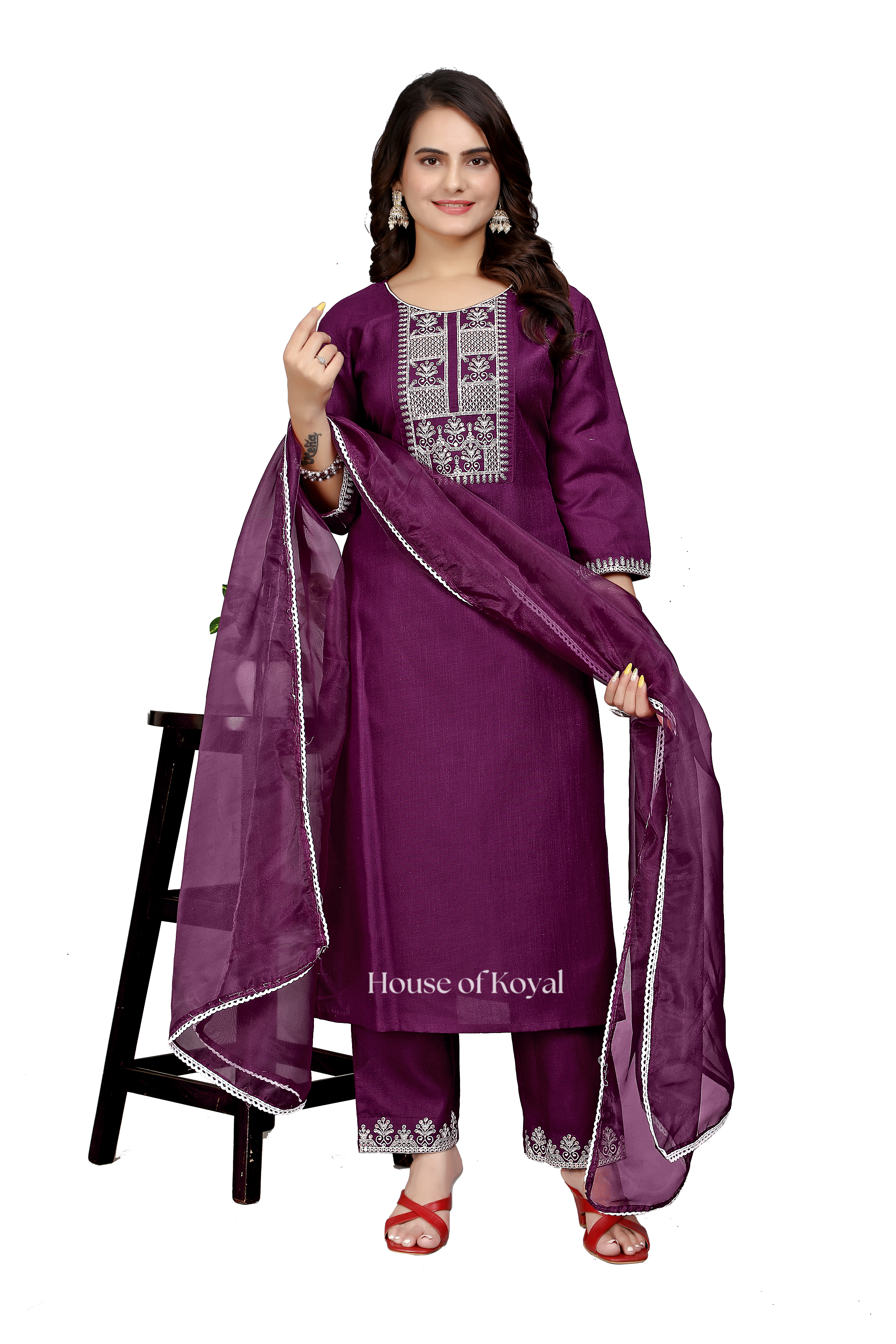 Ruhani Maroon Embroidered Kurti